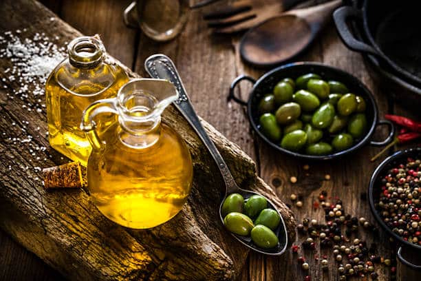 تصویر 3 از خرید و قیمت روغن زیتون صنعتی + فروش عمده